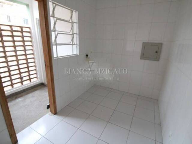 #28 - Apartamento para Venda em Curitiba - PR - 2