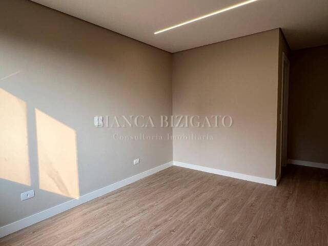 #125 - Apartamento para Venda em Curitiba - PR