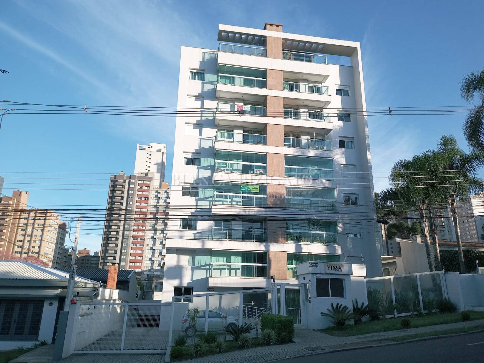 Apartamento à venda com 2 quartos, 67m² - Foto 32