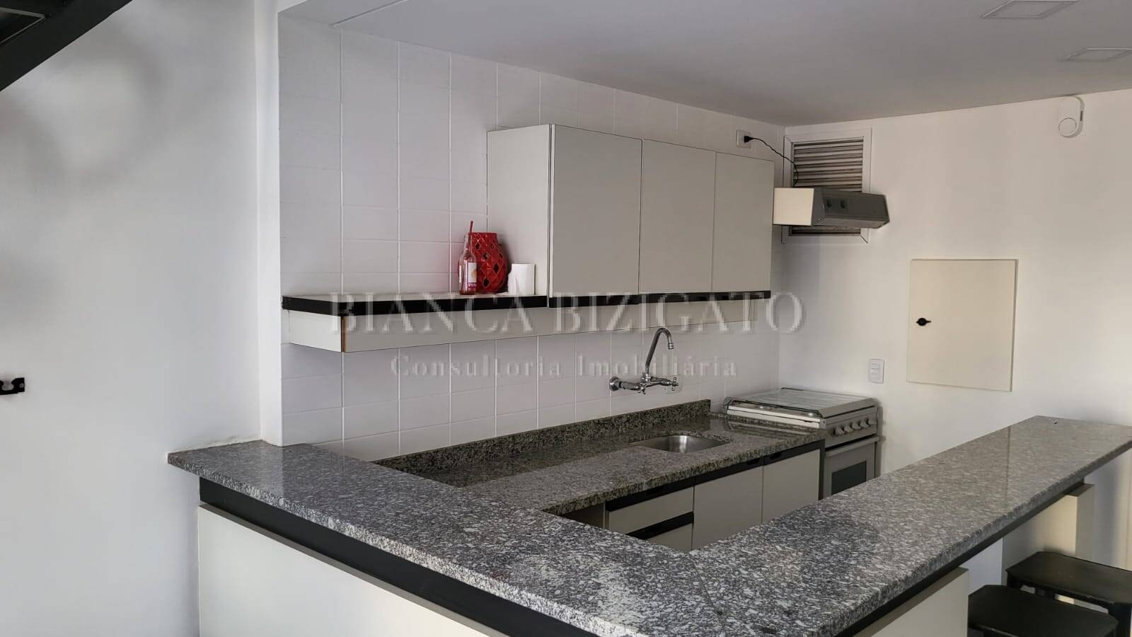 Apartamento à venda com 1 quarto, 47m² - Foto 7