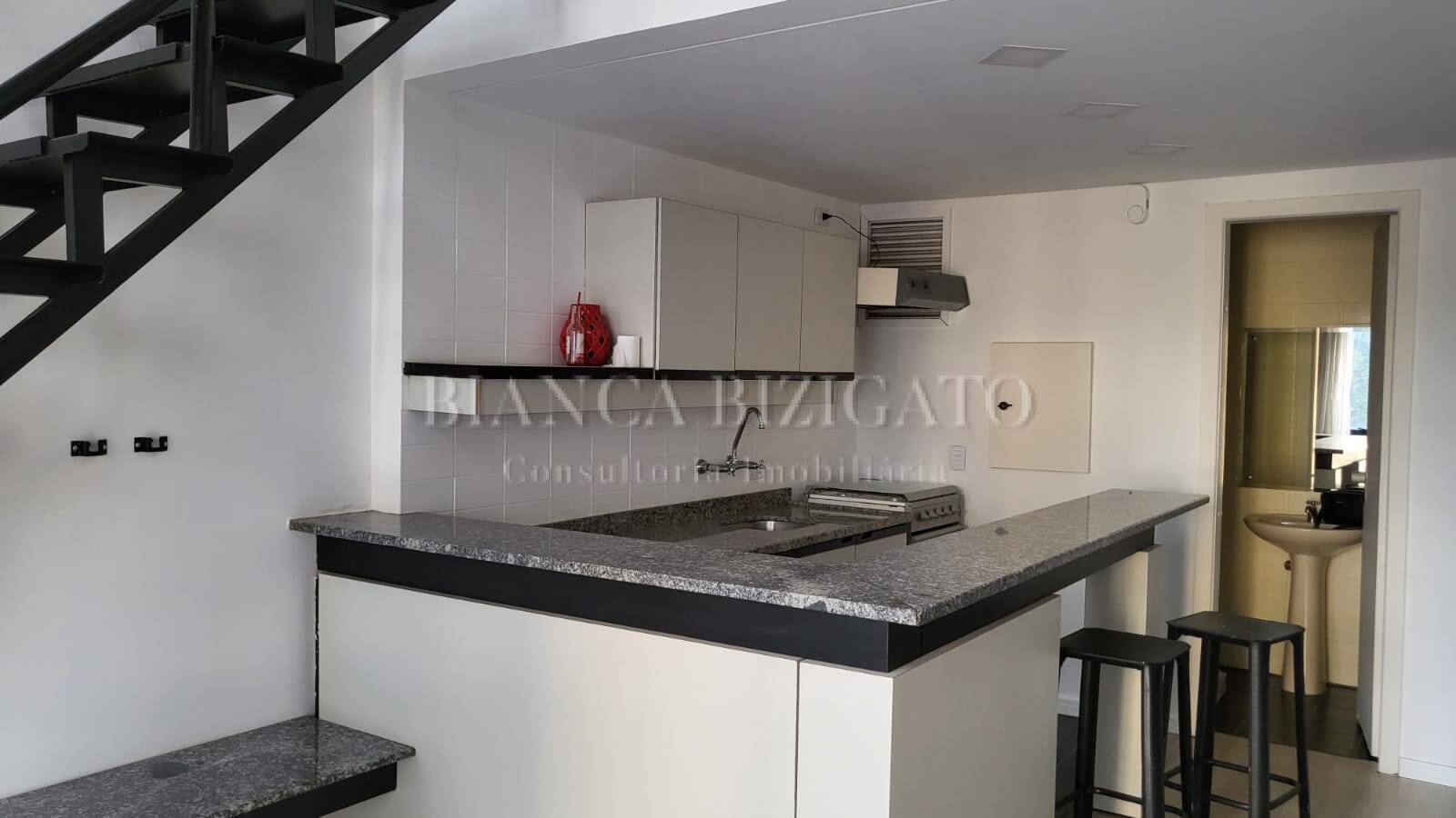 Apartamento à venda com 1 quarto, 47m² - Foto 5