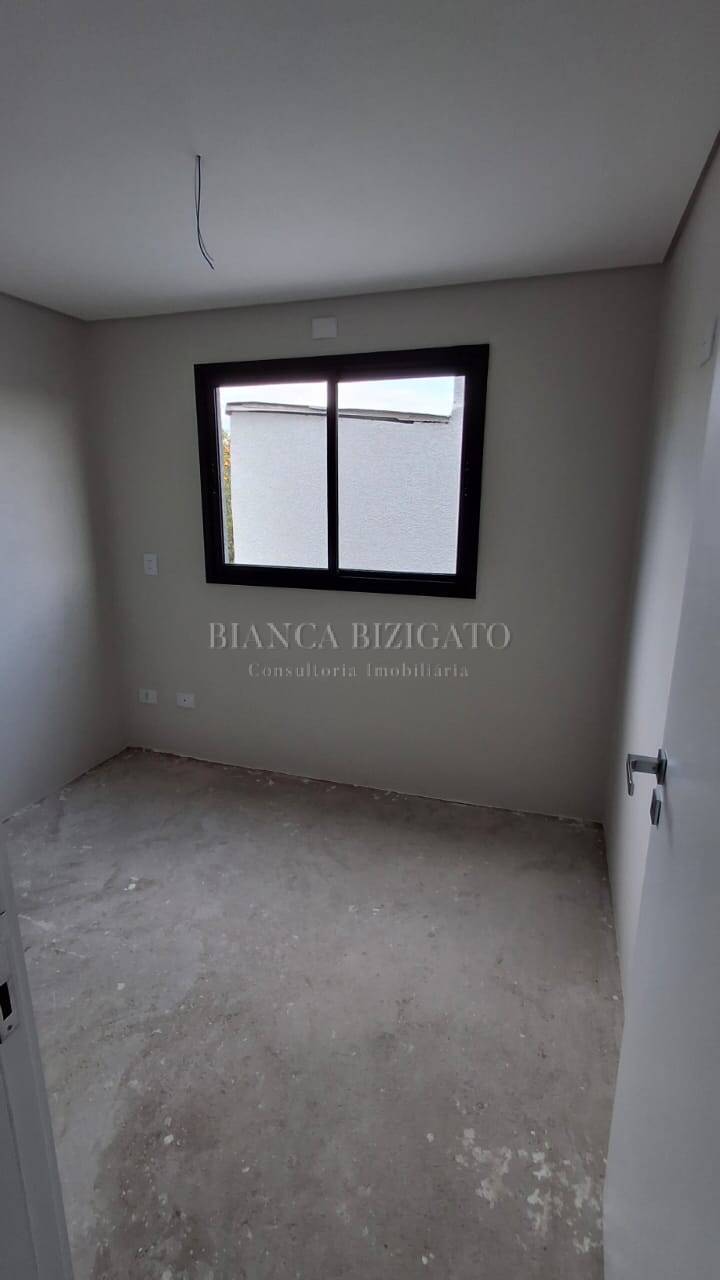 Casa à venda com 3 quartos, 103m² - Foto 14