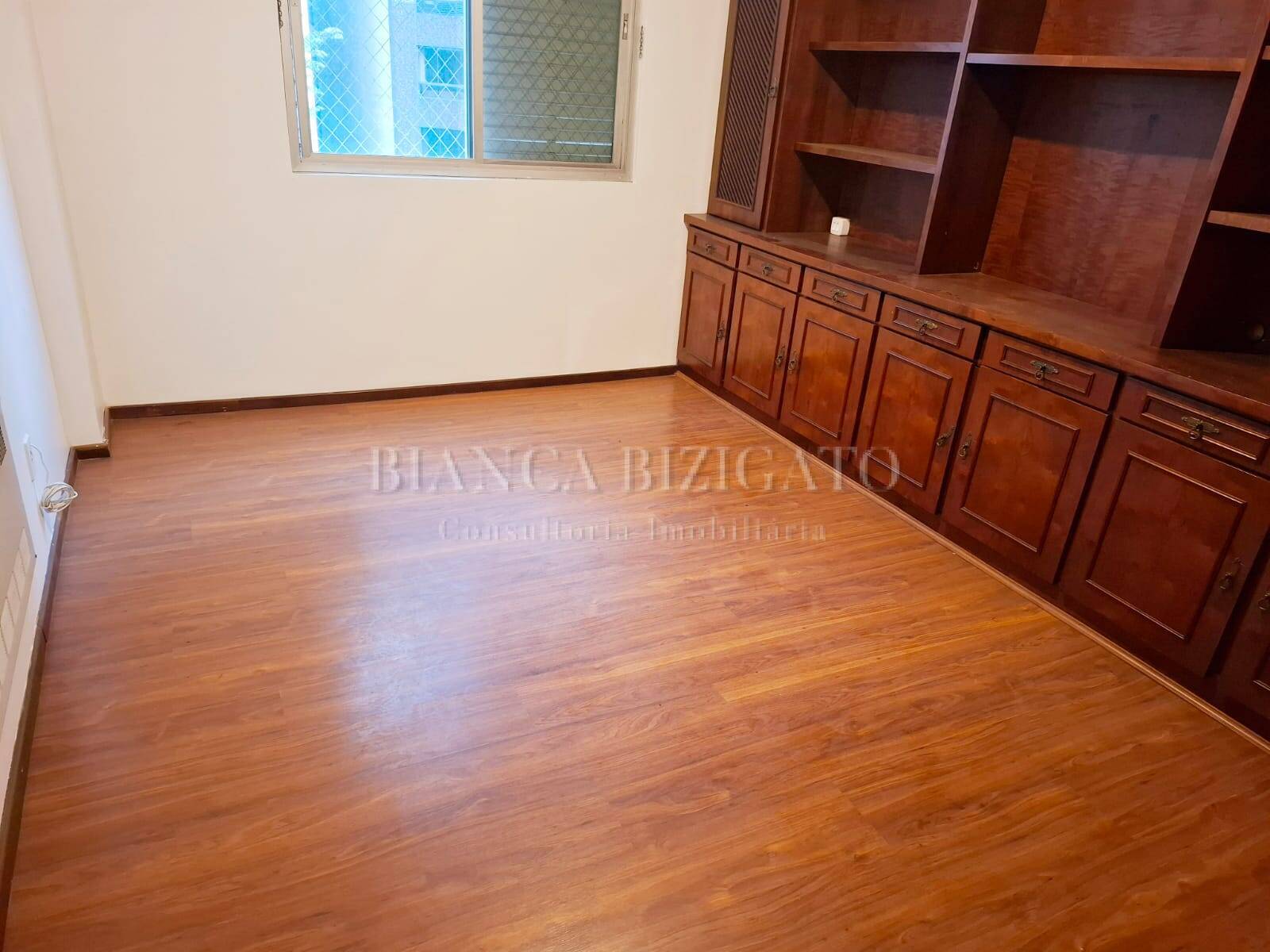 Apartamento à venda com 4 quartos, 337m² - Foto 9