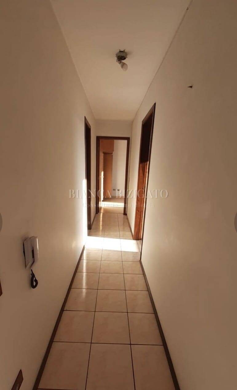 Apartamento à venda com 3 quartos, 93m² - Foto 12