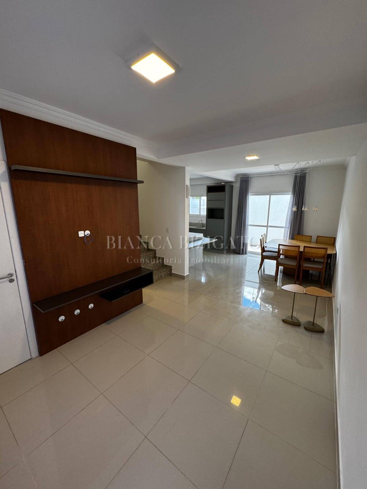 Casa à venda com 3 quartos, 87m² - Foto 36