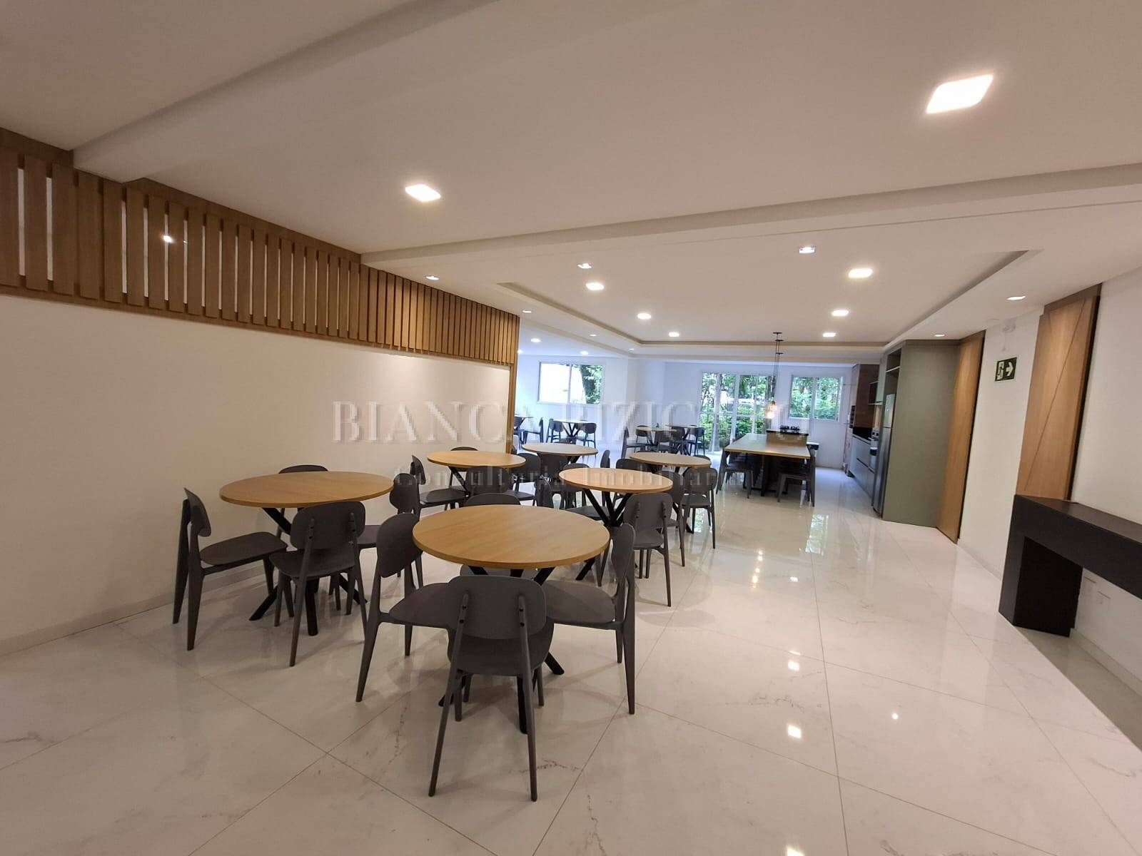 Cobertura à venda com 3 quartos, 212m² - Foto 30