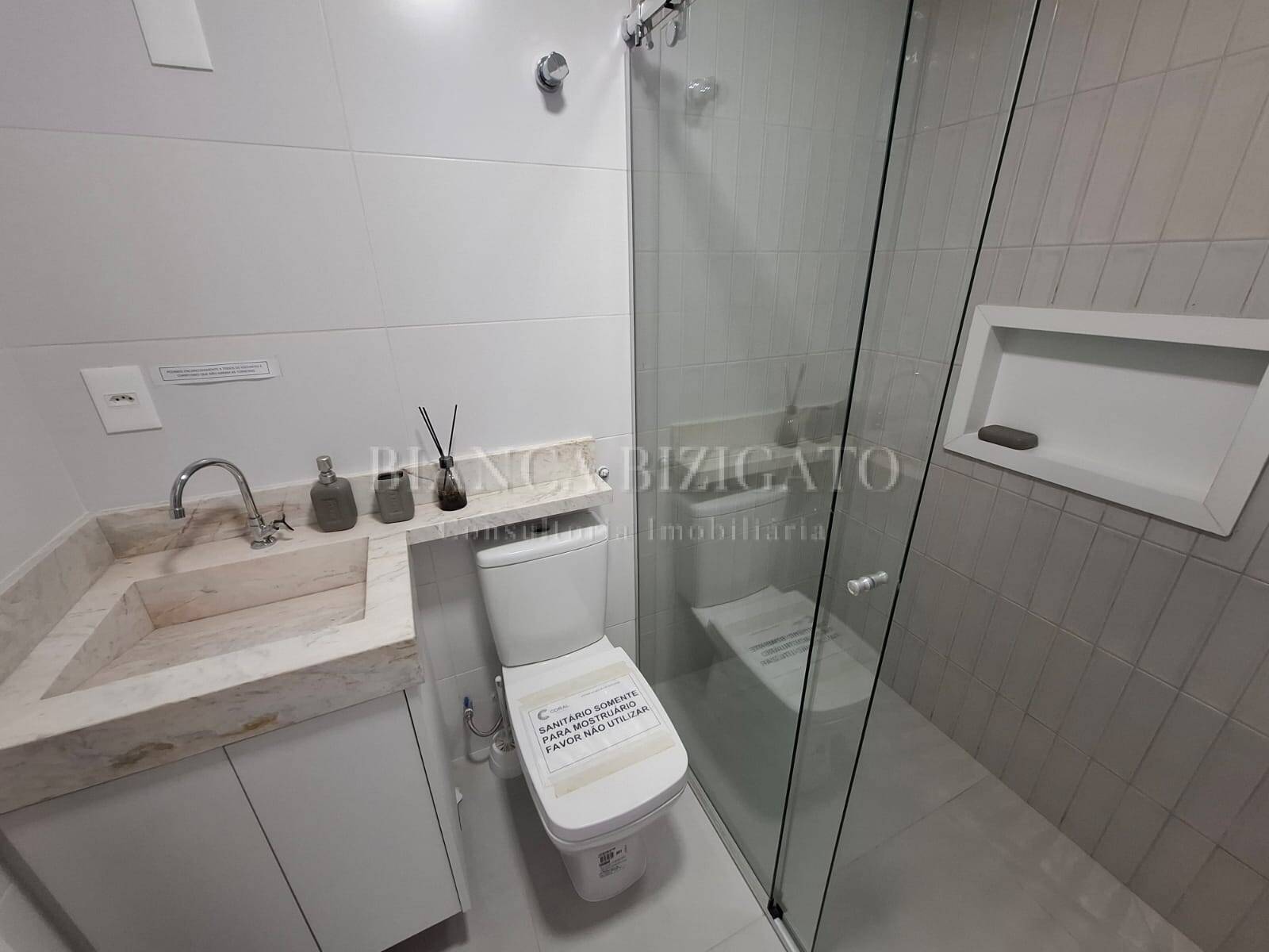 Apartamento à venda com 2 quartos, 72m² - Foto 20