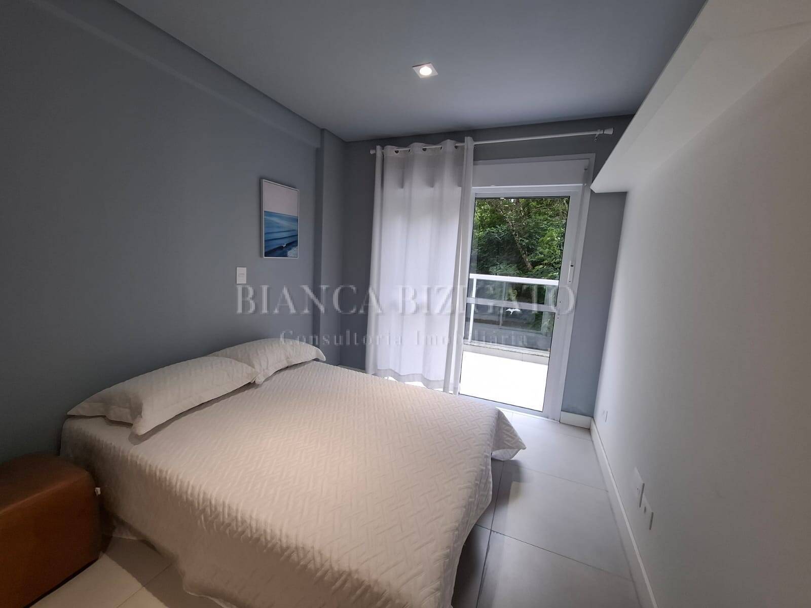 Apartamento à venda com 2 quartos, 72m² - Foto 23